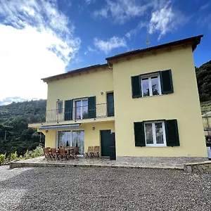 agriturismo-soleada.hotelitalianriviera.com/