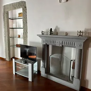 https://santambrogio-suite.it-tuscanyhotel.com